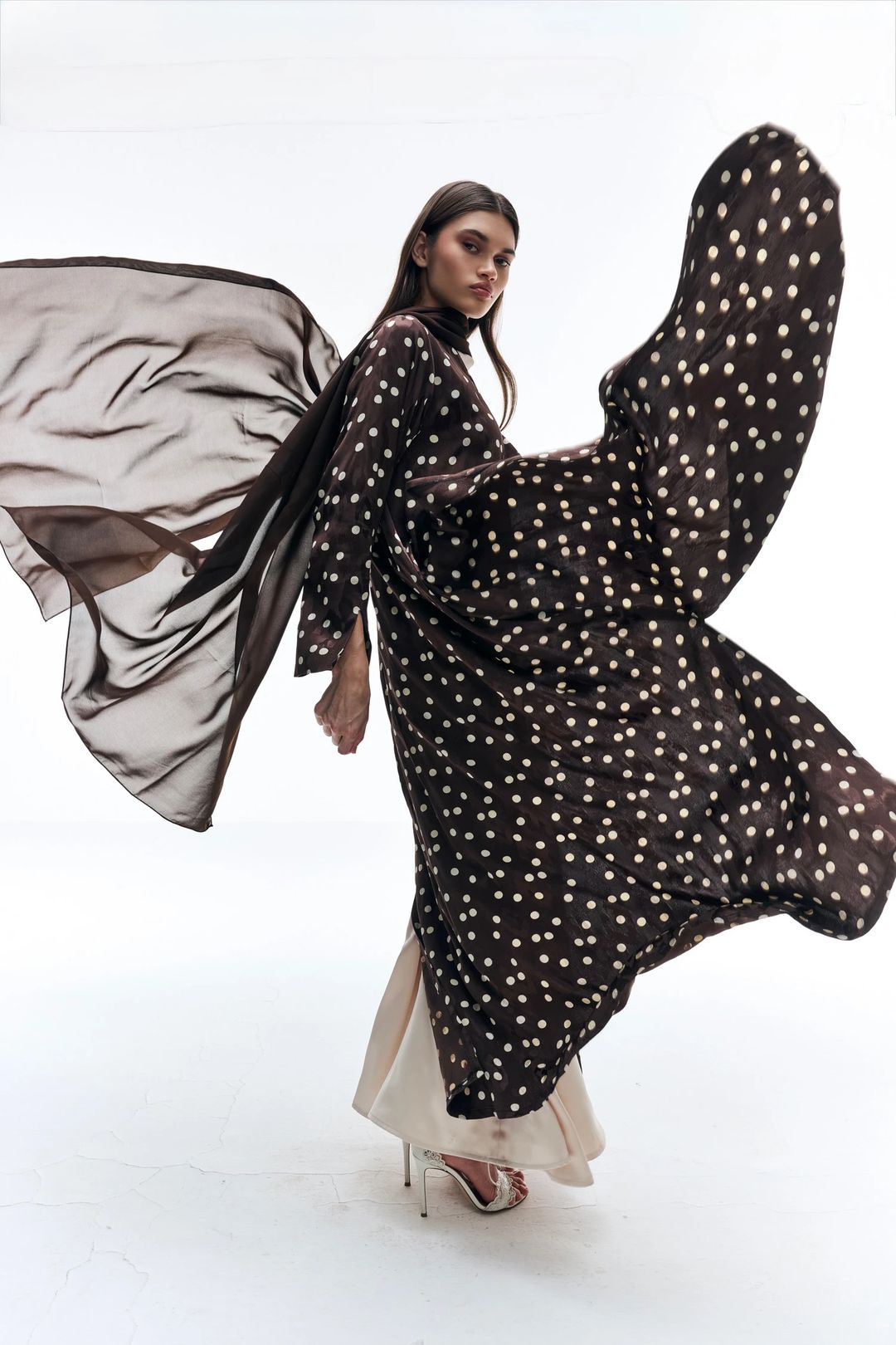 Polka dots brown with white - 5