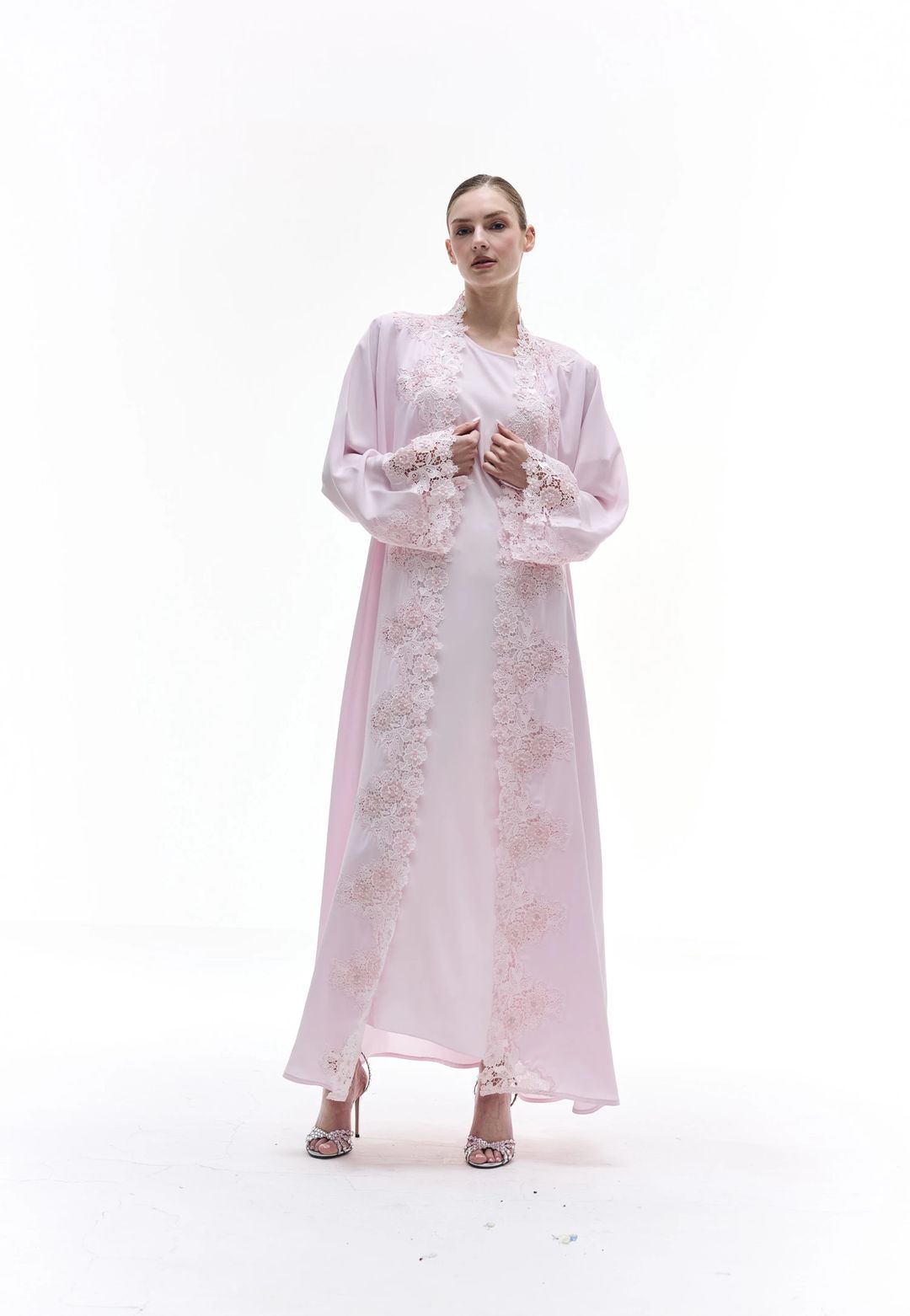 The flowery pink abaya - 2