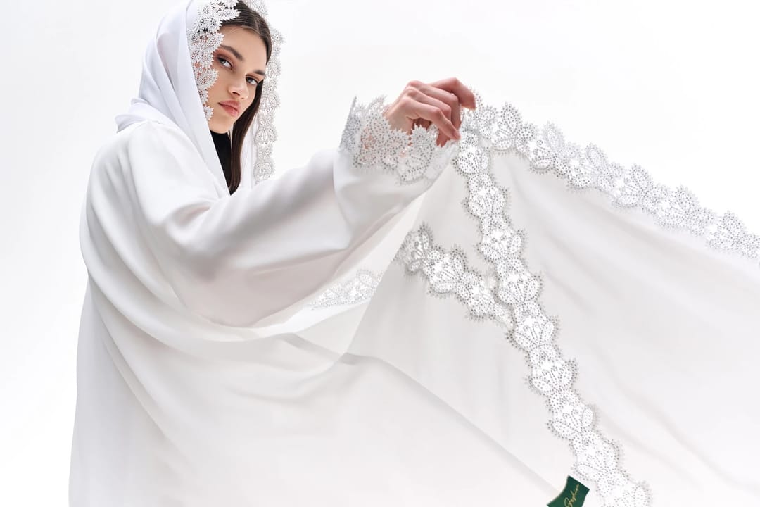 Butterfly white abaya - 5