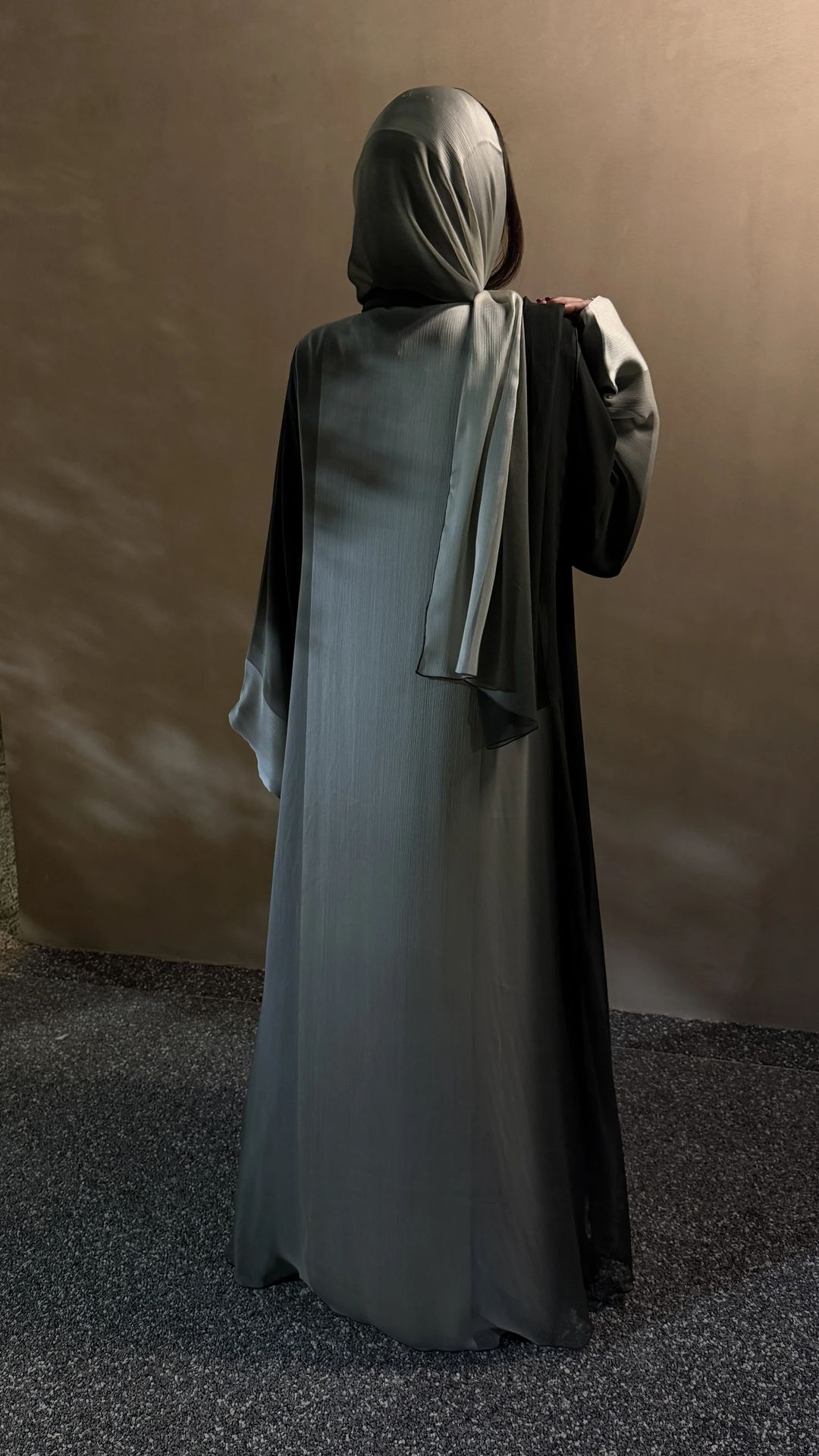 Olive green abaya - 3