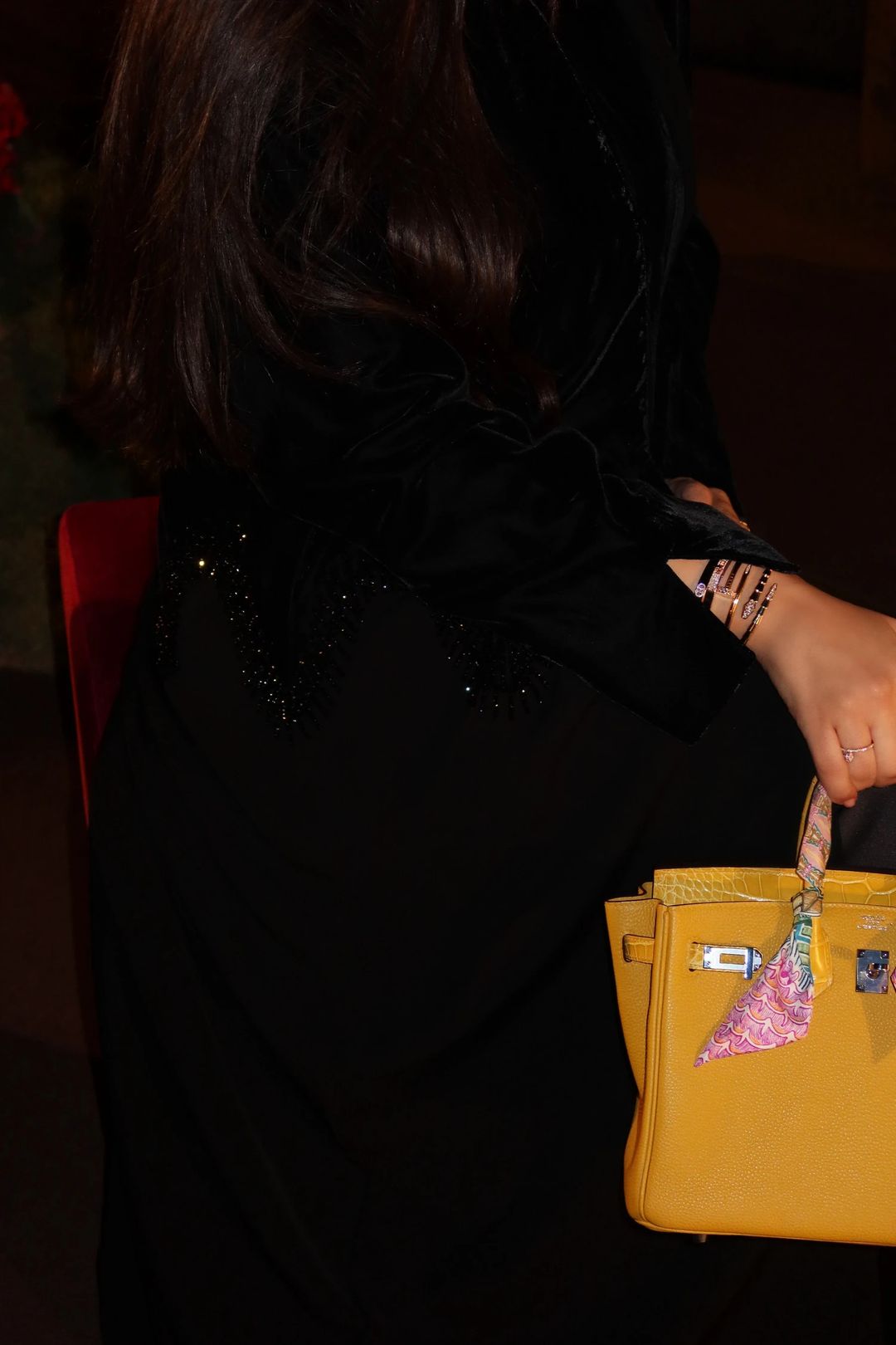 Black embroidery abaya - 2