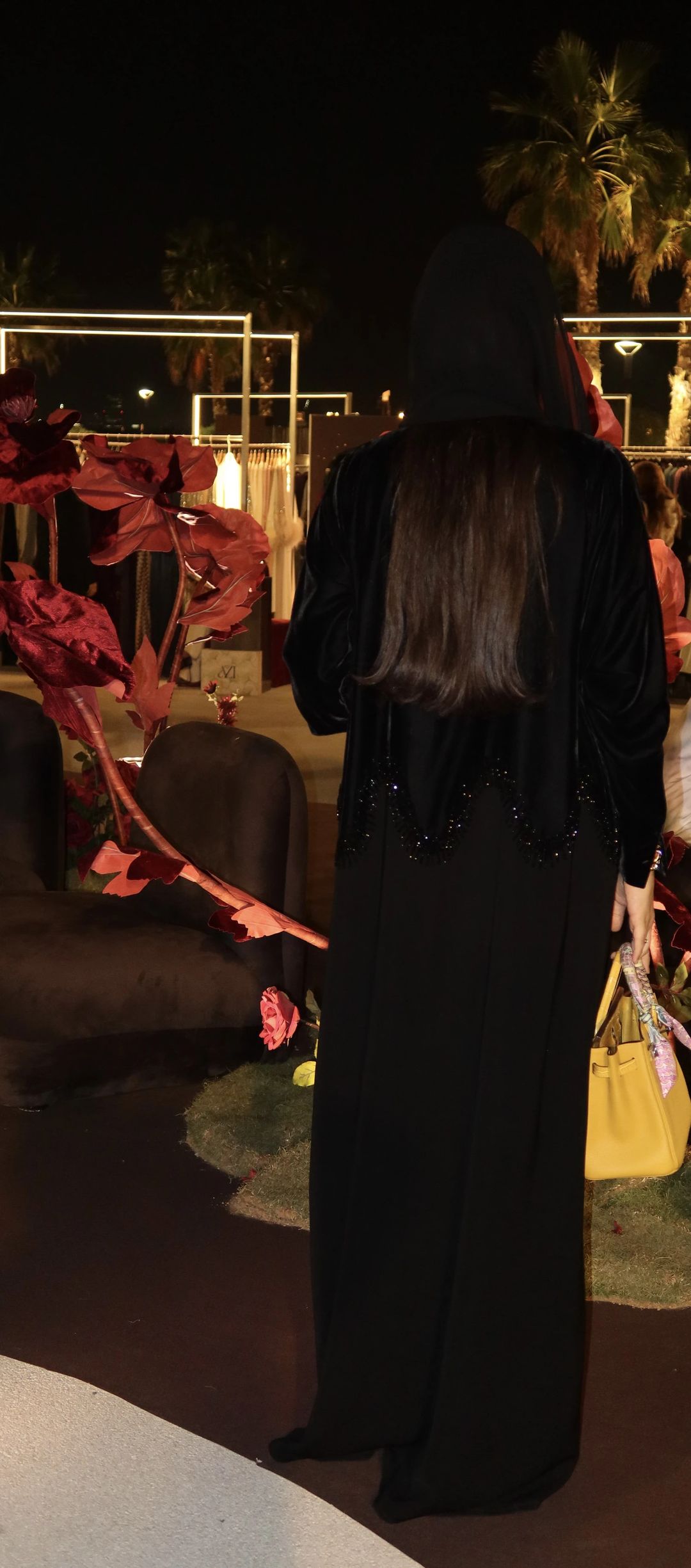 Black embroidery abaya - 3