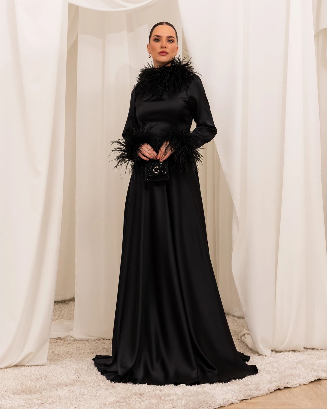 Feathers dress - 1