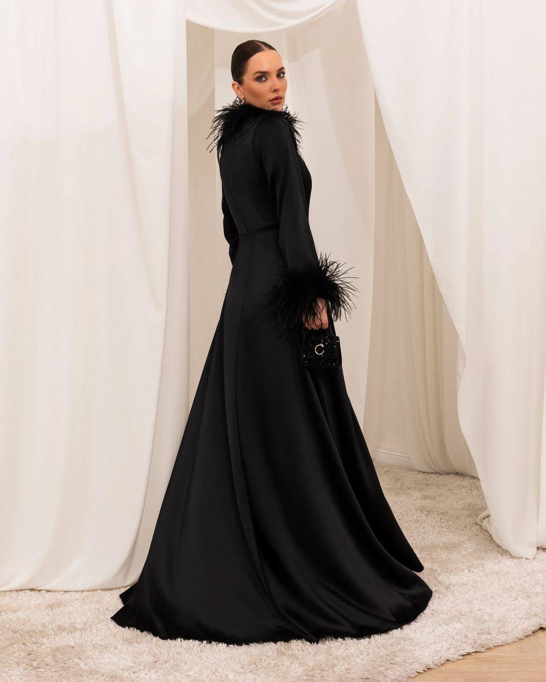 Feathers dress - 3