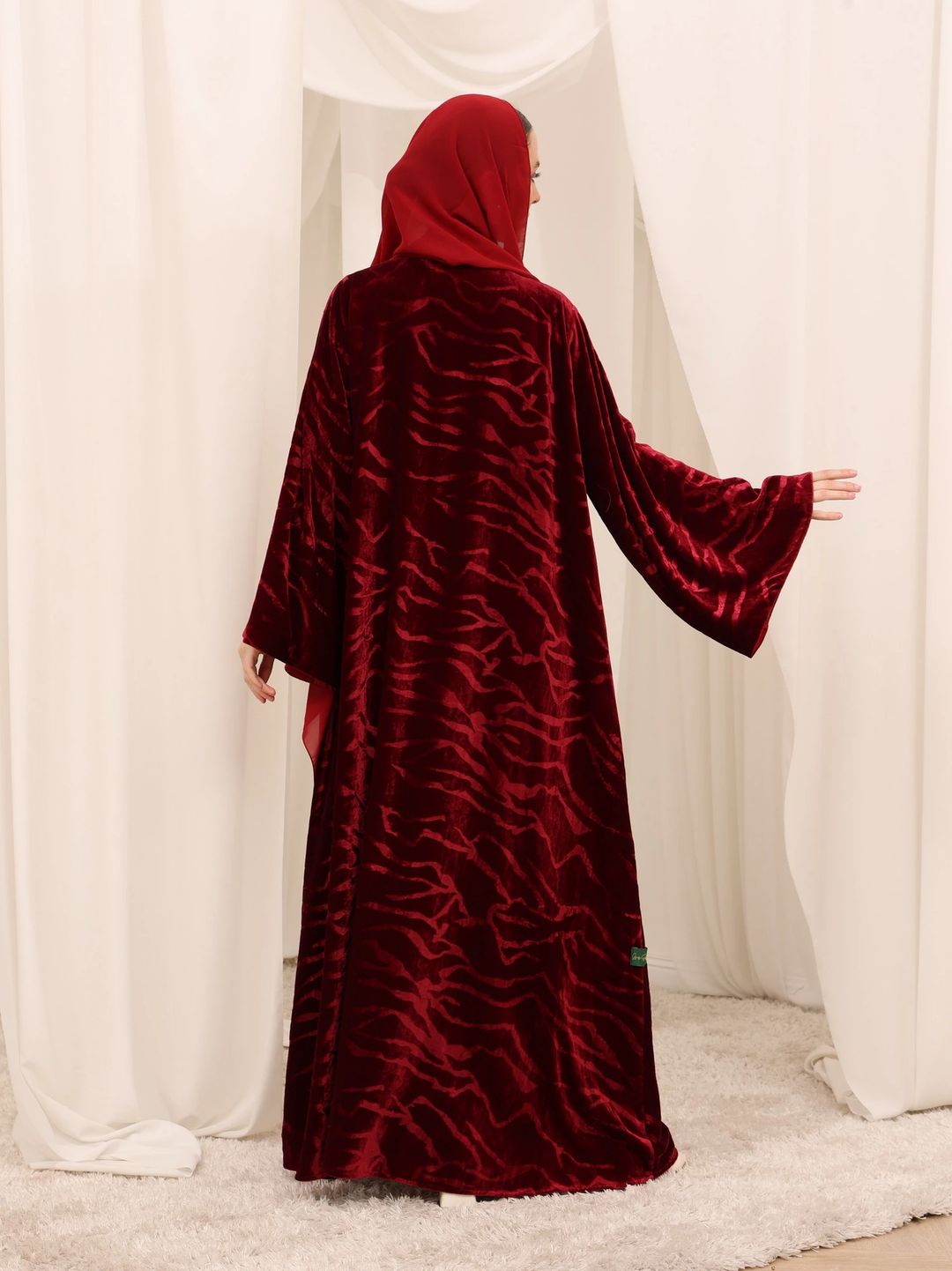 Burgundy lines abaya - 2