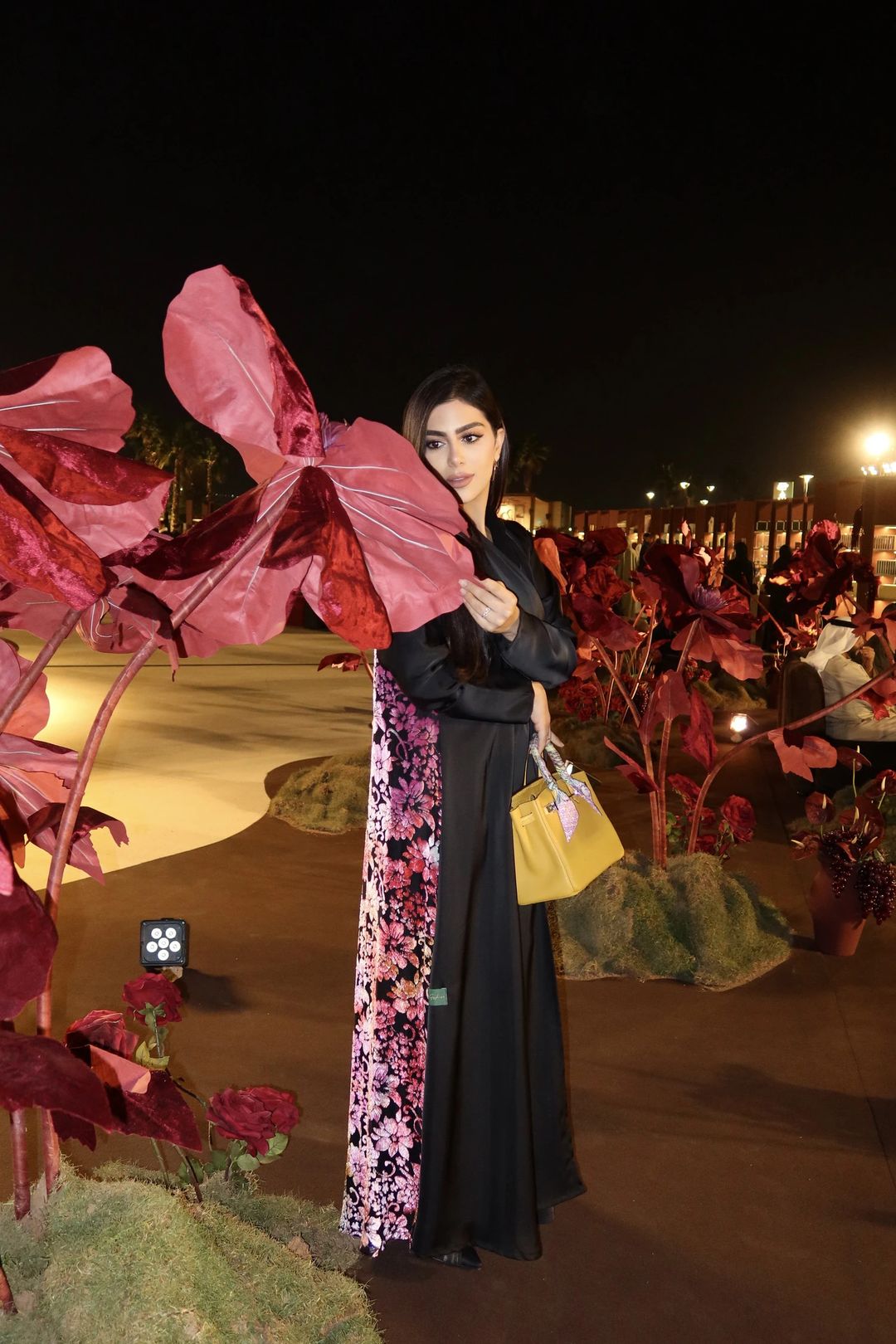 The one abaya - 5