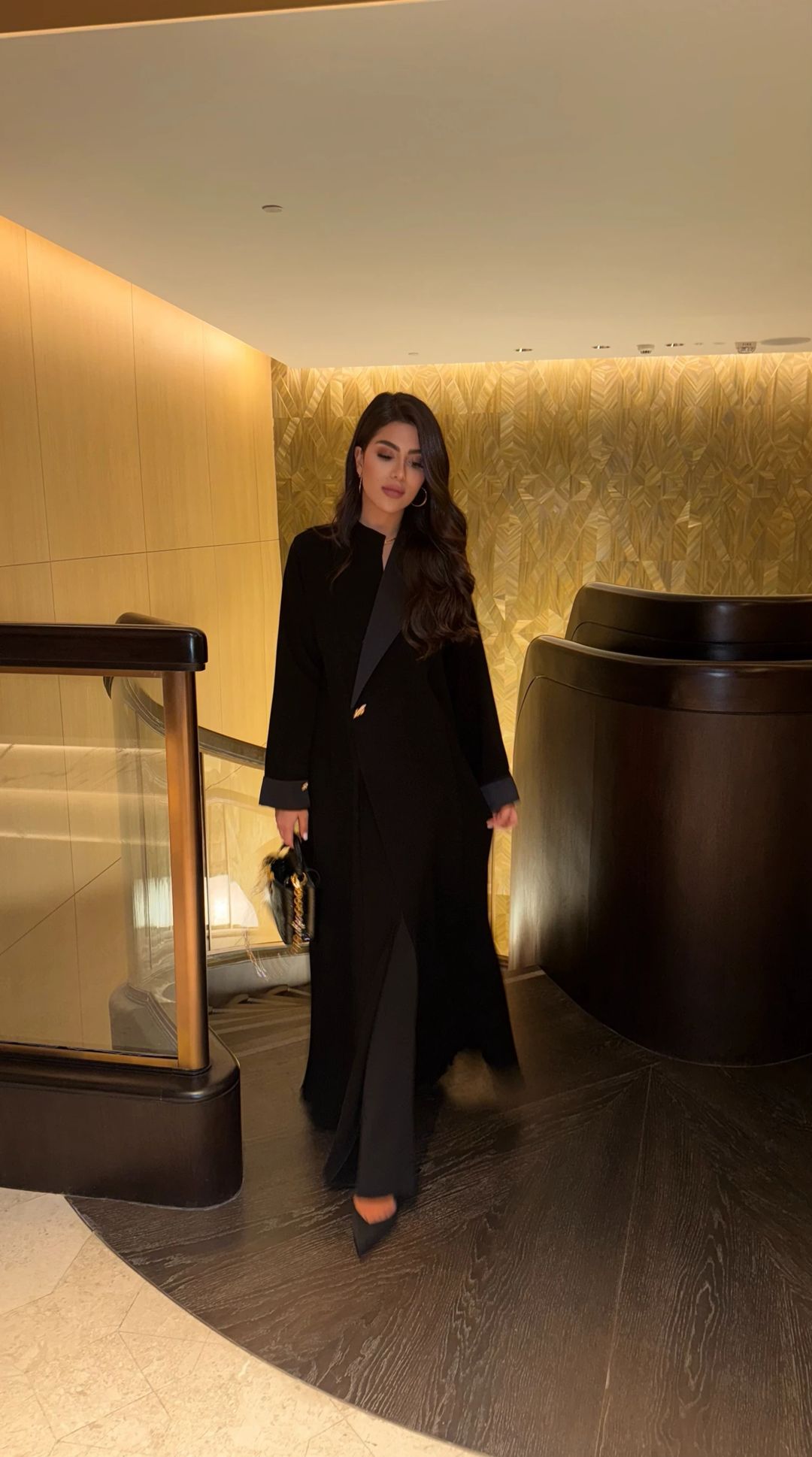 Extra ordinary abaya - 1