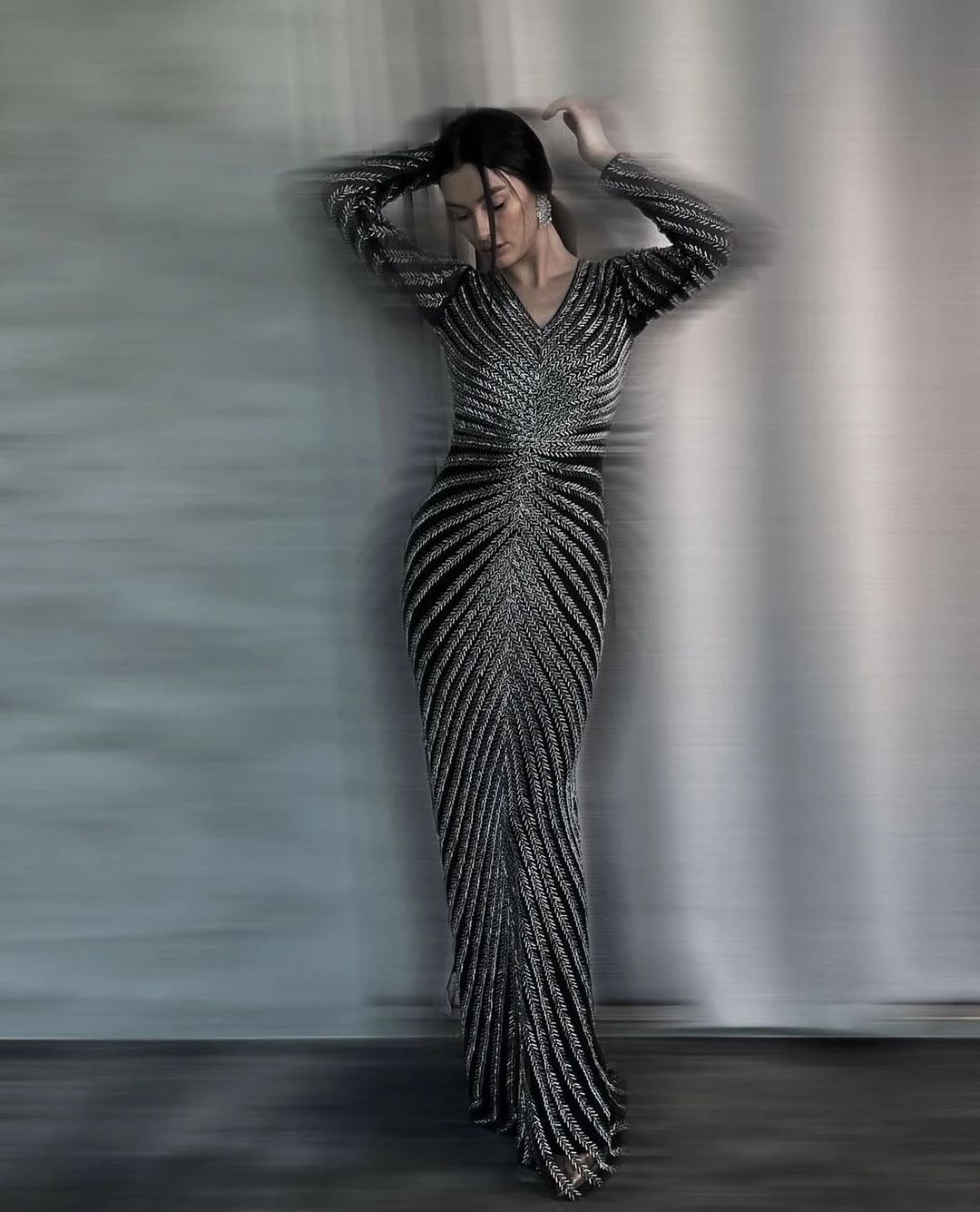 Black dress - 1