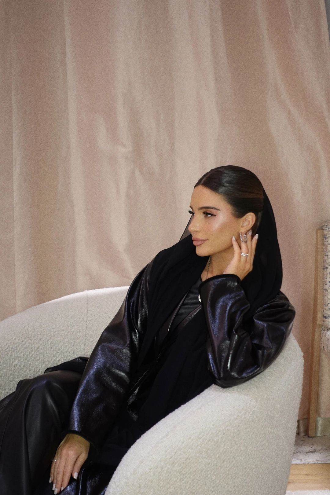 Leather black abaya - 2