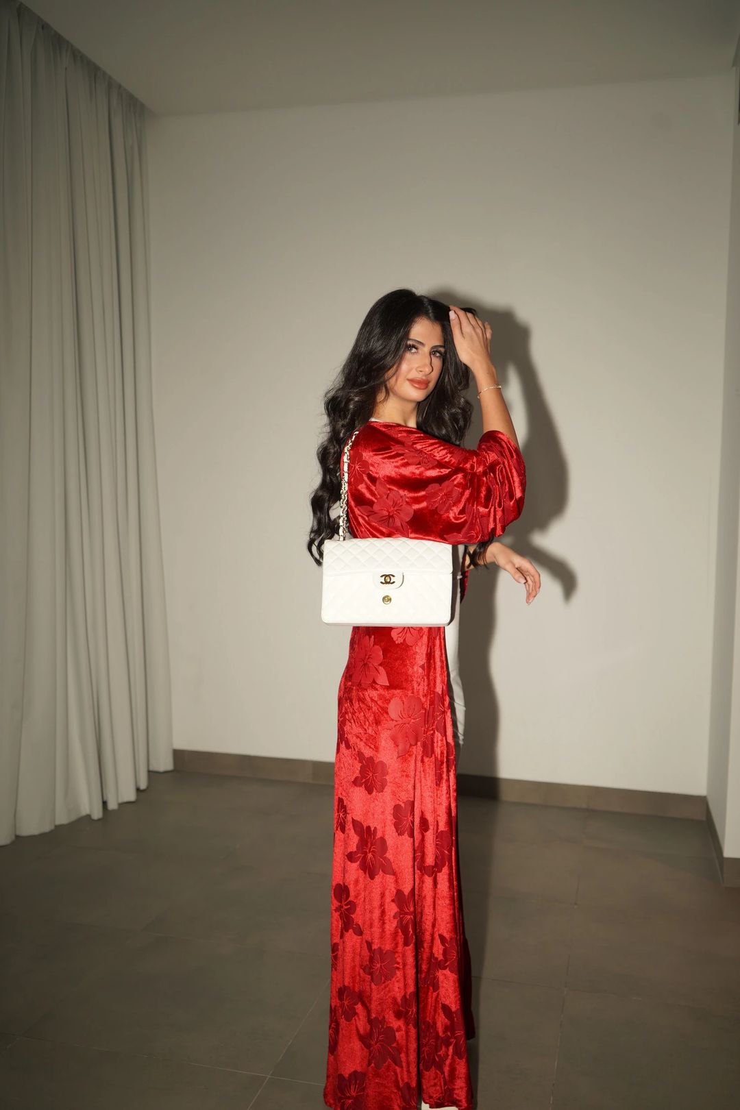 Red abaya - 1