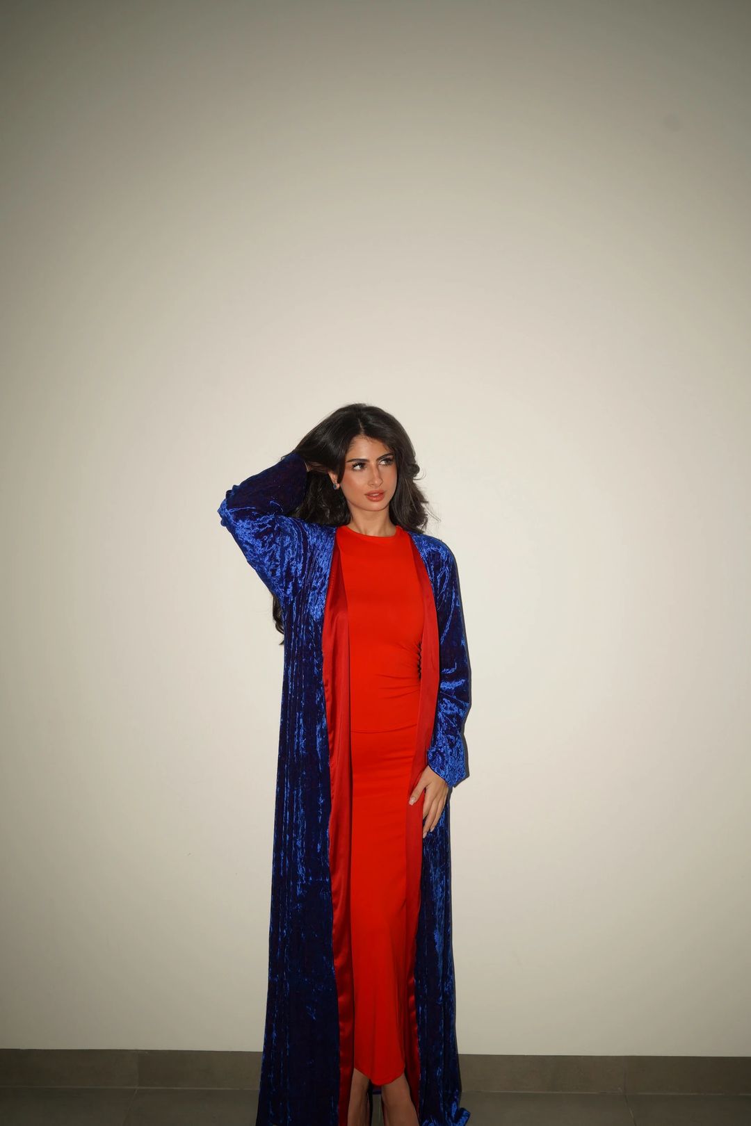 Blue an red abaya - 1