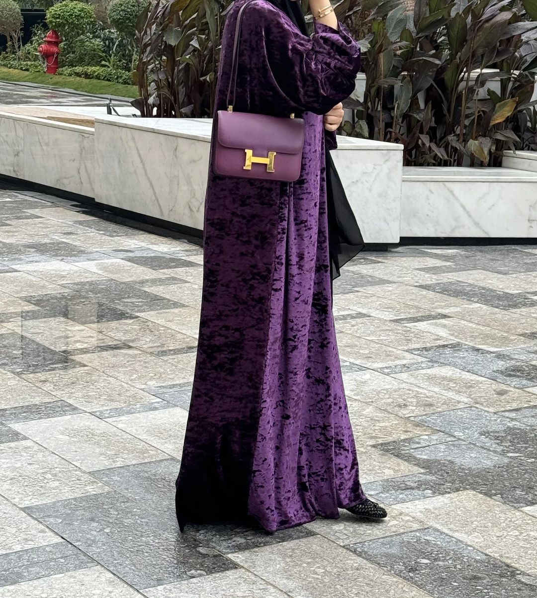 Purple velvet abaya - 1