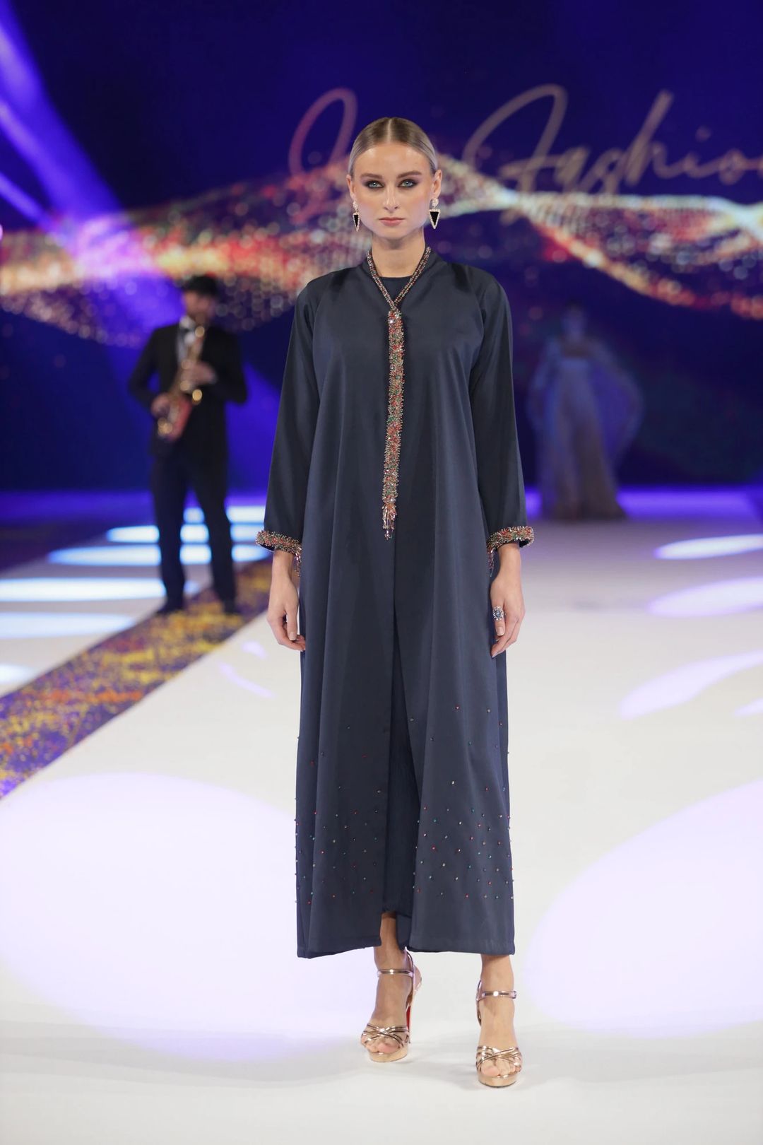 fashion show abaya blue - 1