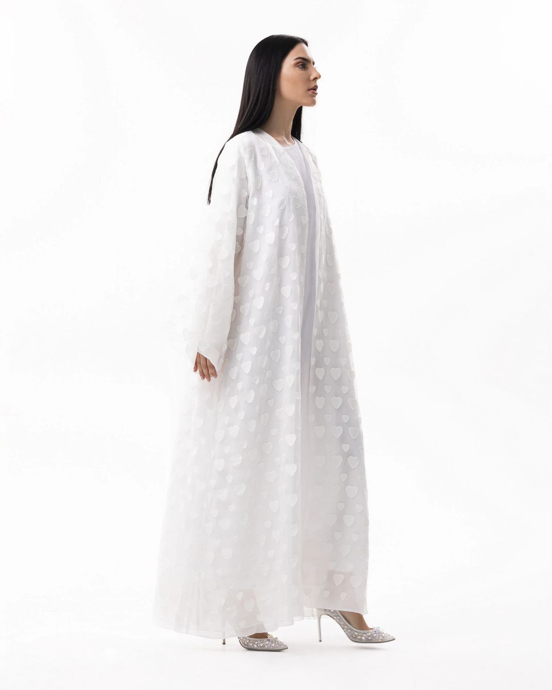 white heart abaya - 1