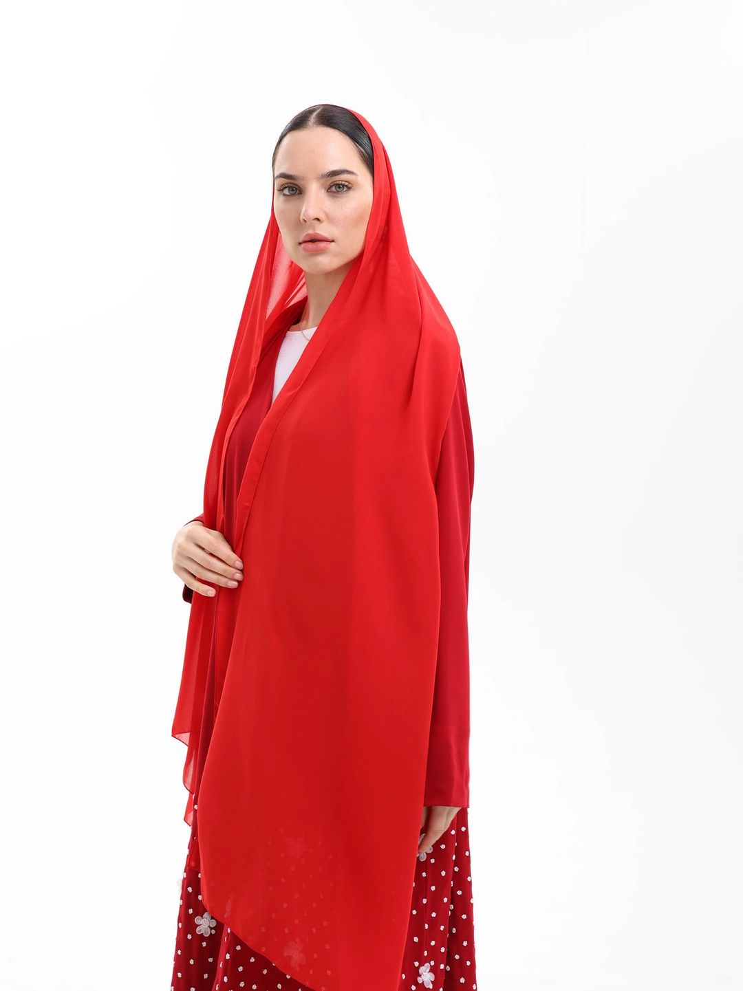 Red abaya with flowers - 4