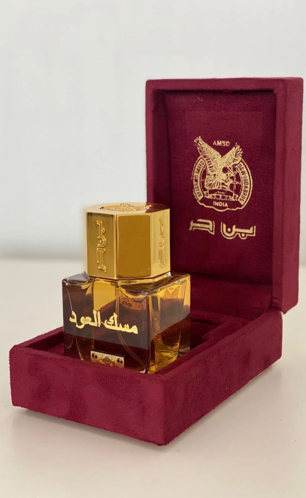 مسك العود - 1
