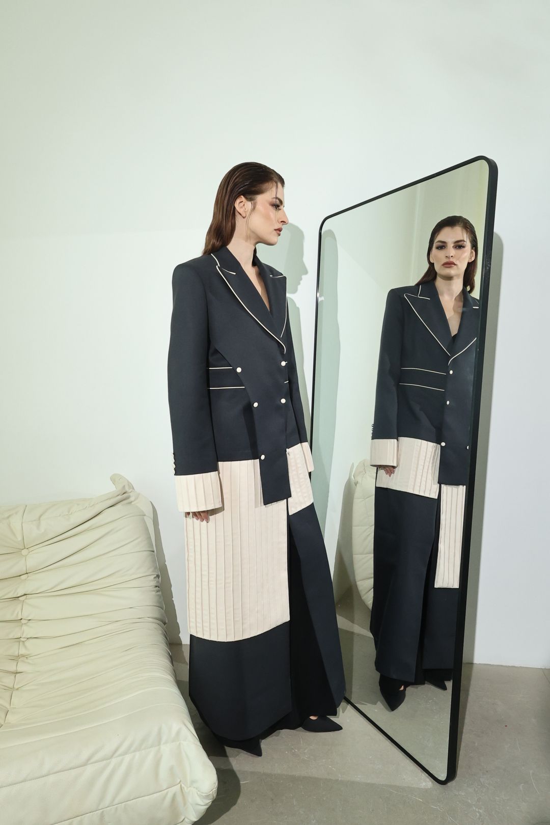 Black Colour-Block Patch Coat - 13