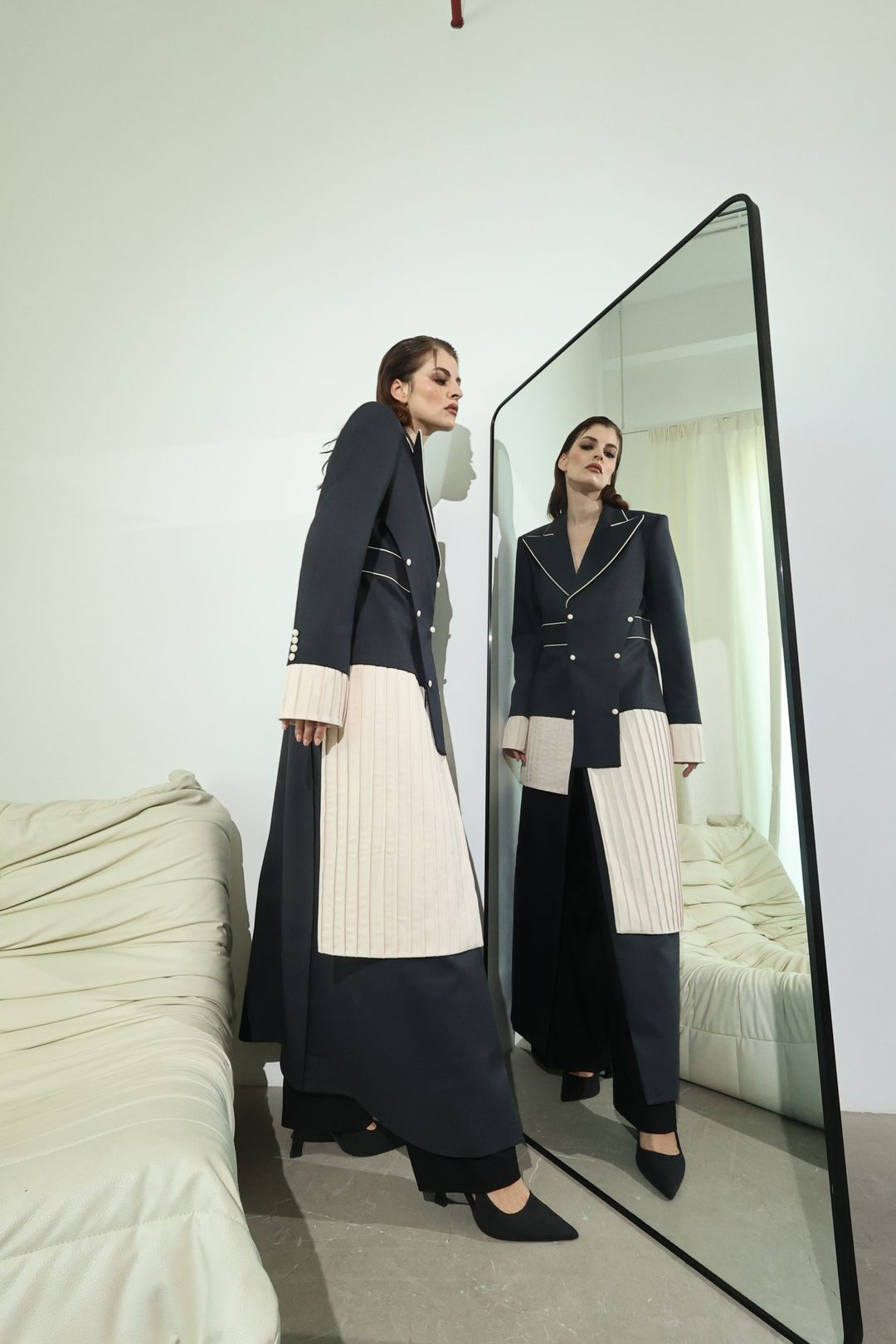 Black Colour-Block Patch Coat - 5
