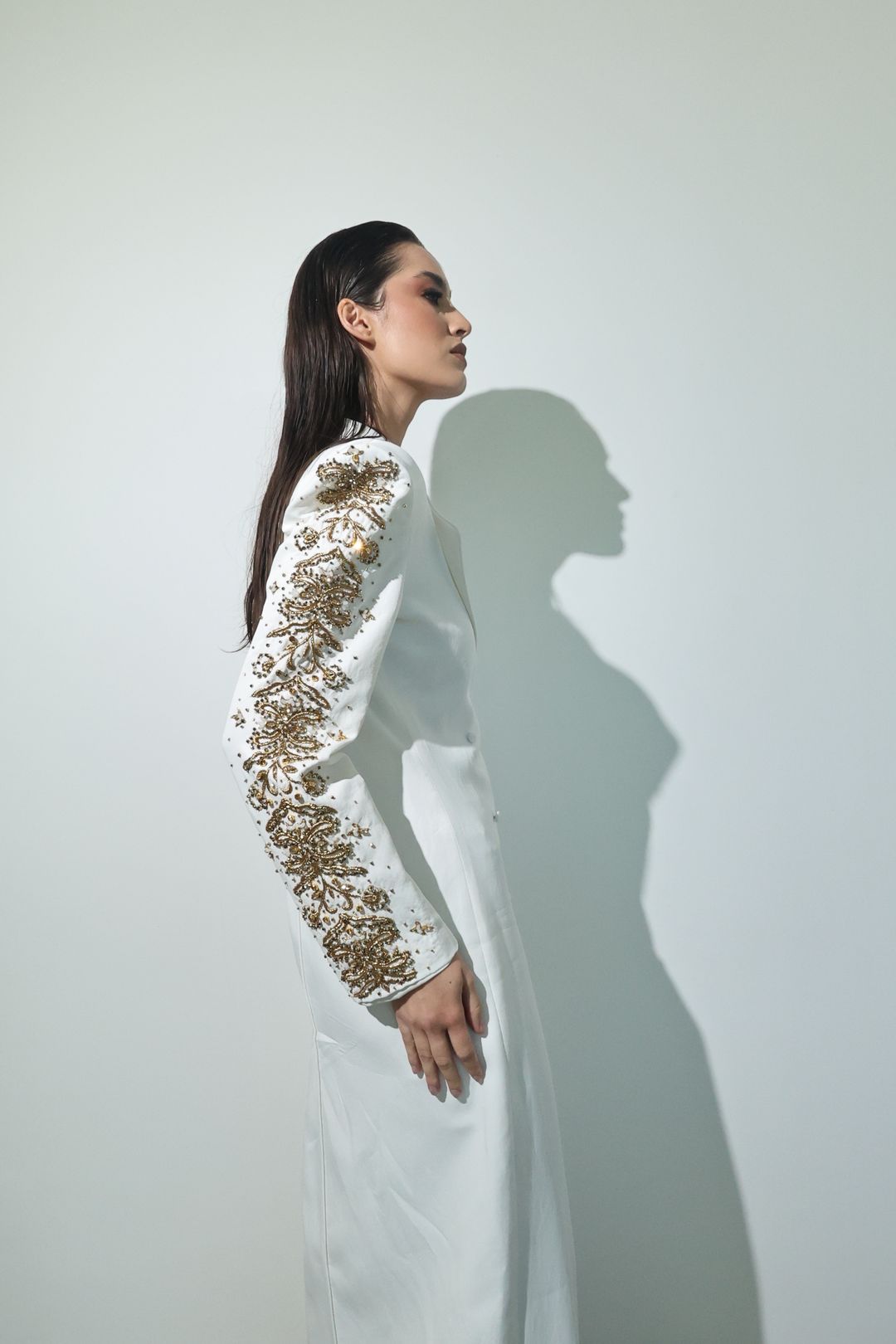 White Lace-Sleeve Tailored Coat - 6