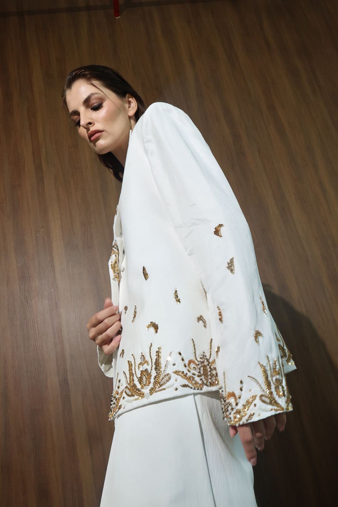 Ivory Gold-Embroidered Coat Set - 4