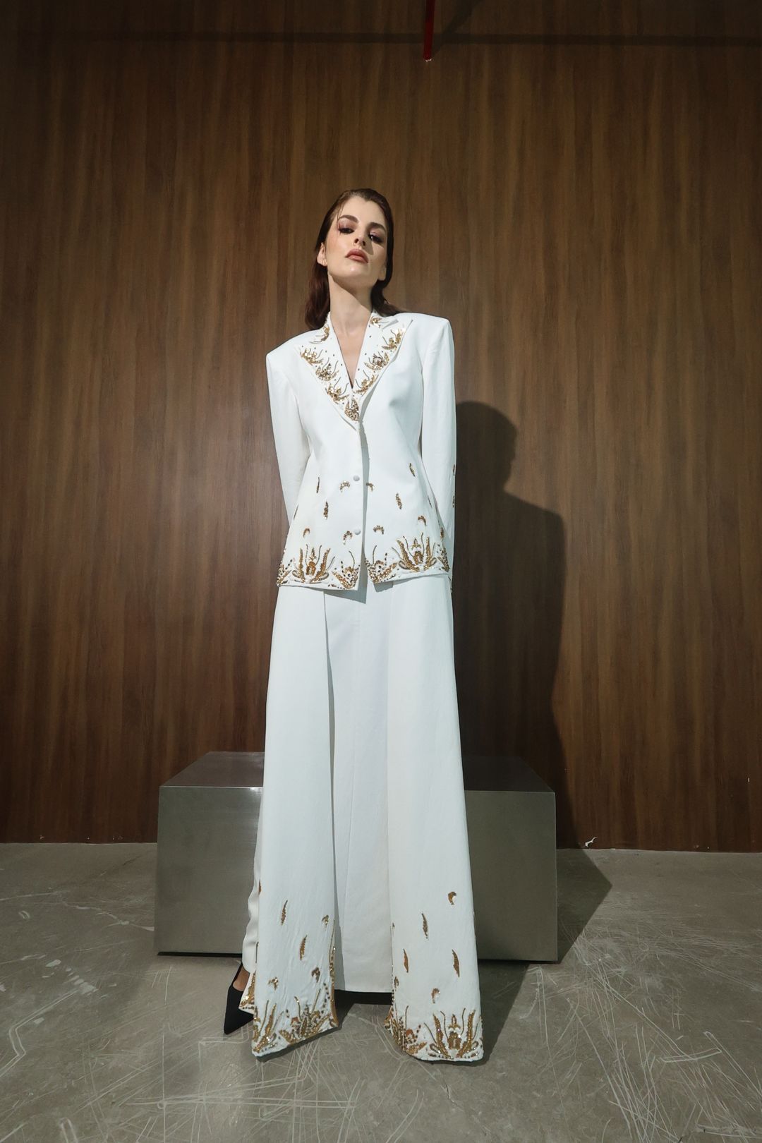 Ivory Gold-Embroidered Coat Set - 3