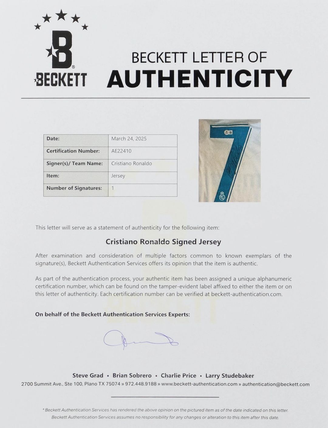 Cristiano Ronaldo Signed 2017/18 Real Madrid Jersey (BECKETT) - 13