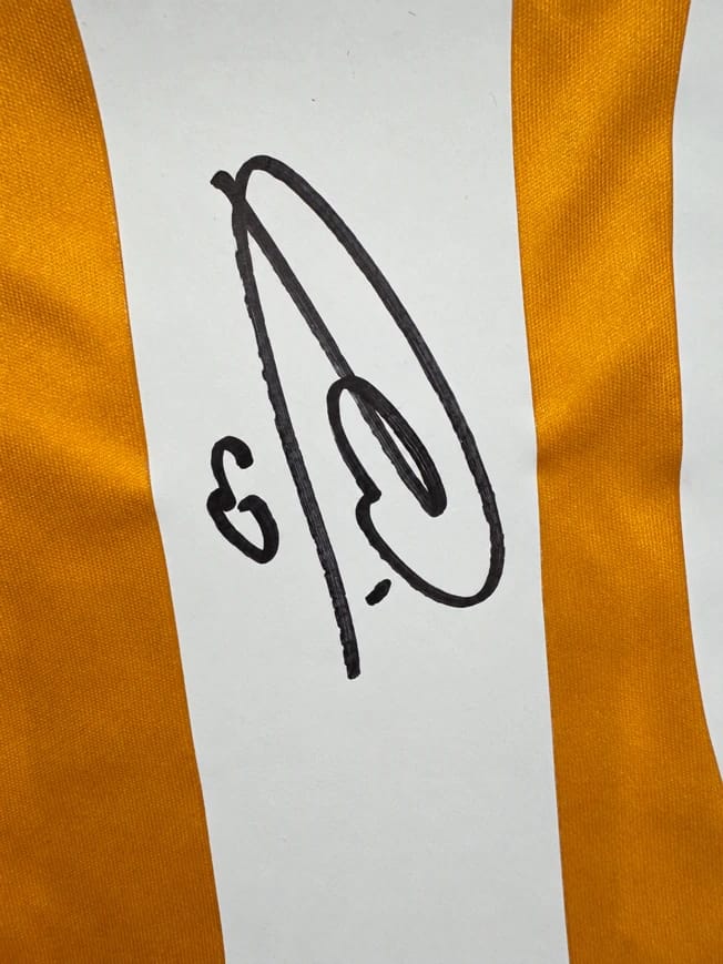 FRANSESCO TOTTI 2001/02 SIGNED ROMA JERSEY (BECKETT) - 8