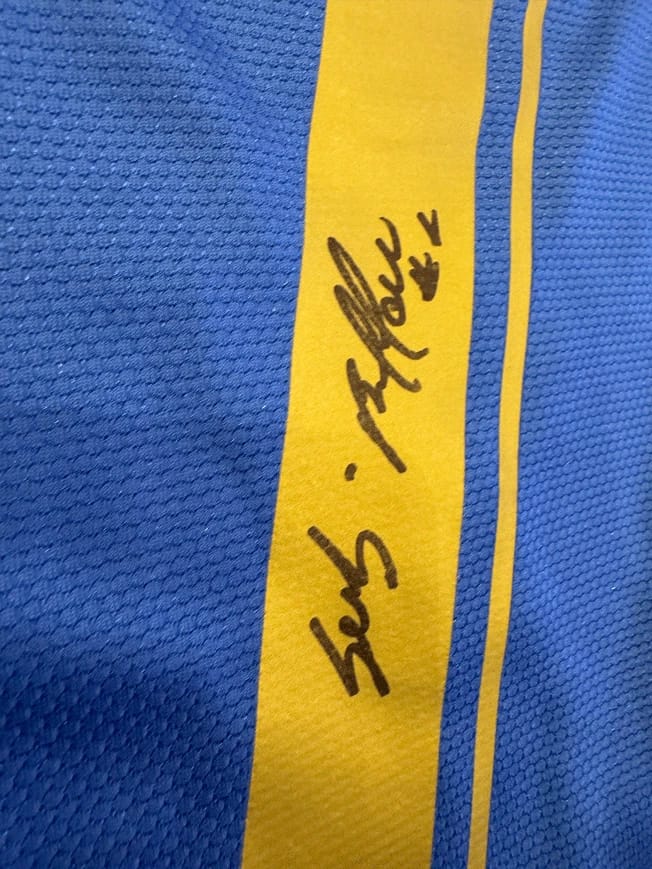 Gianluigi Buffon Signed 2002/03 Italy Jersey (beckett) - 6