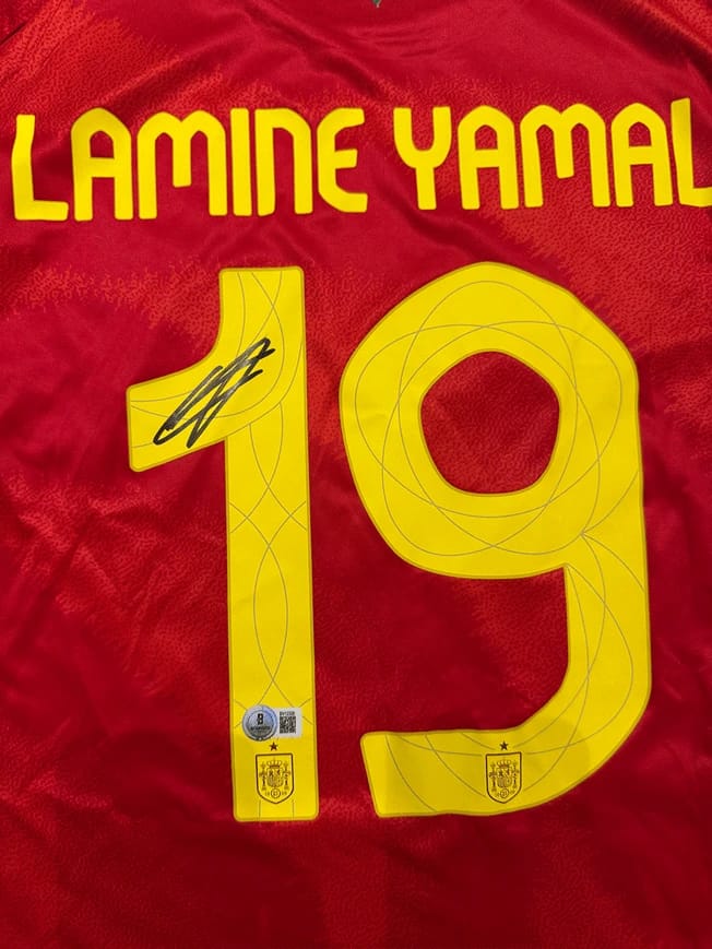 Lamine Yamal Signed 2024 Spain Jersey (BECKETT) - 6