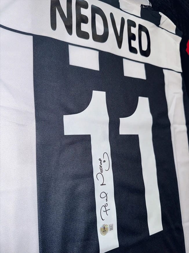 PAVEL NEDVED SIGNED 2002/03 JUVENTUS JERSEY (BECKETT) - 8