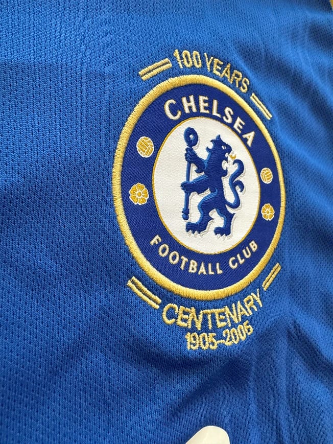 FRANK LAMPARD SIGNED 2004/05 CHELSEA JERSEY (BECKETT) - 9