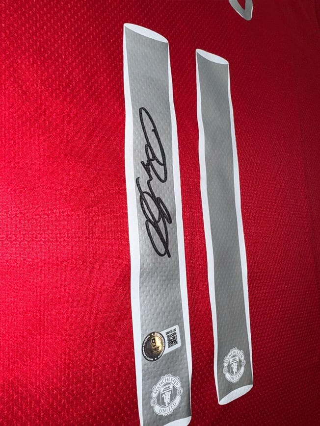 RYAN GIGGS SIGNED 2007/08 MANCHESTER UNITED JERSEY (BECKETT) - 7