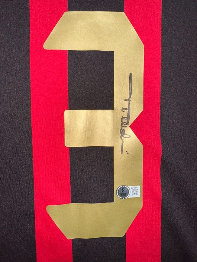 Paolo Maldini Signed 2006/07 AC Milan Jersey (BECKETT) - 8