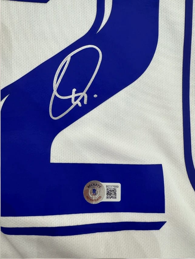 Vinicius JR Signed 2021/22 Real Madrid Jersey (BECKETT) - 10