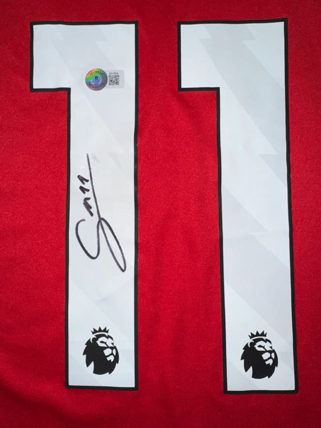 Gabriel Martinelli Signed 2024/25 Arsenal Jersey (BECKETT) - 9