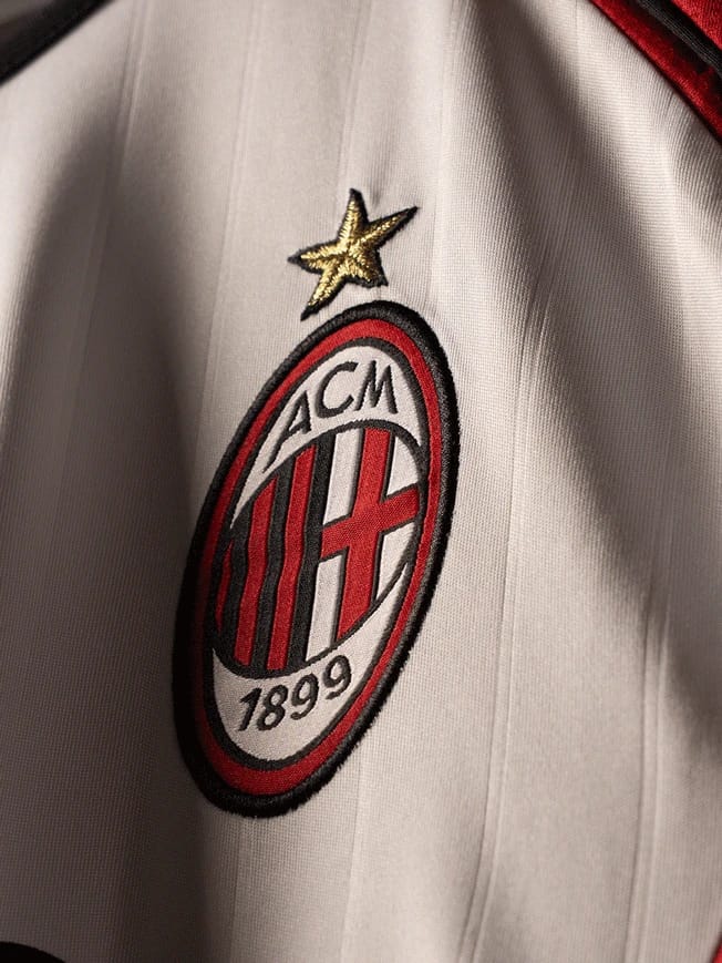 Ricardo Kaká Signed 2006/07 AC Milan Jersey (BECKETT) - 12