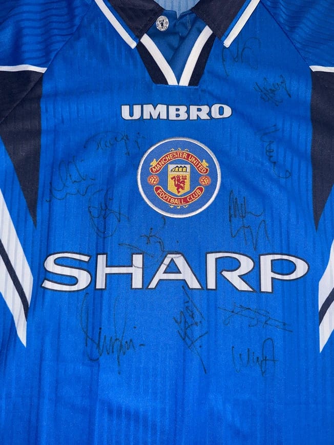Manchester United Legends Signed 1996/97 Jersey (JSA) - 8
