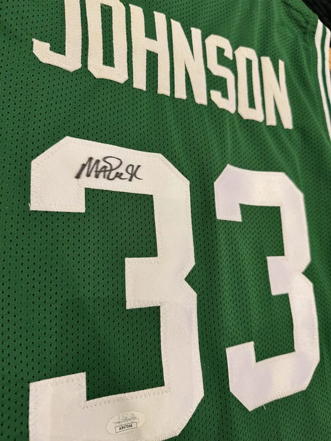 Magic Johnson Signed Celtics Jersey (Beckett) - 11