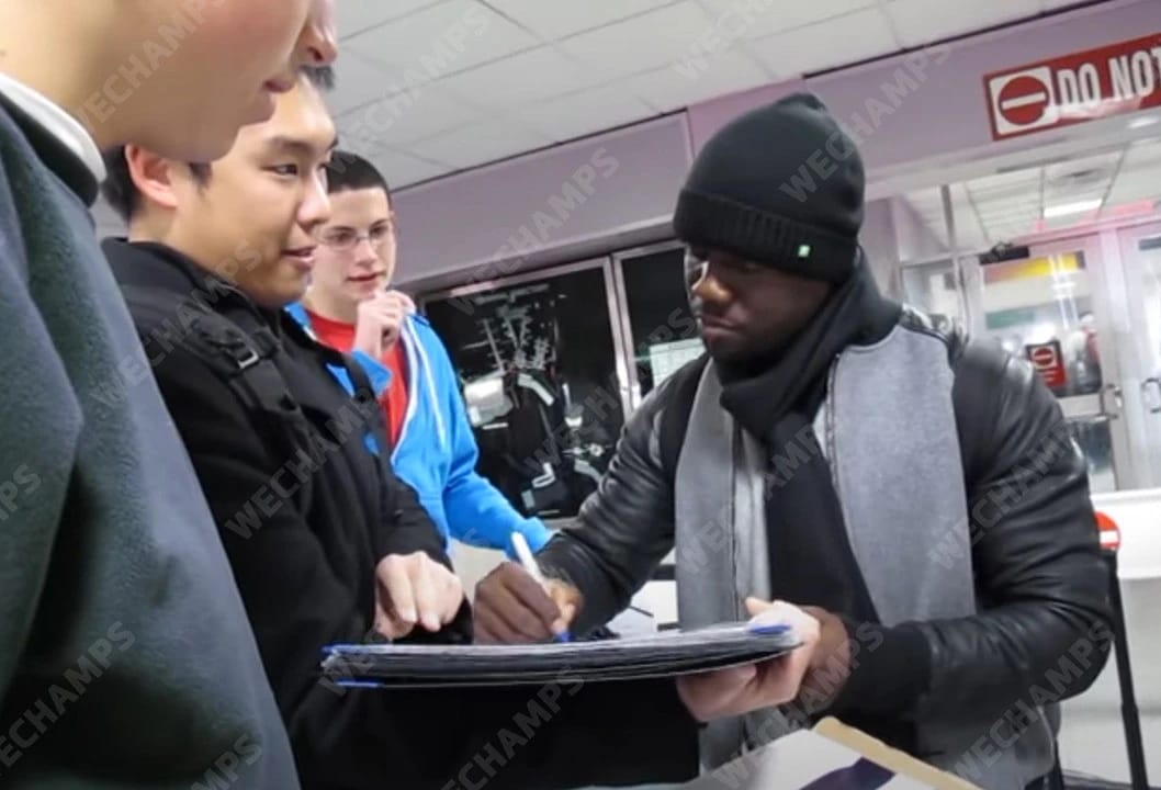 Kevin Hart Signed Poster (BECKETT) - 3