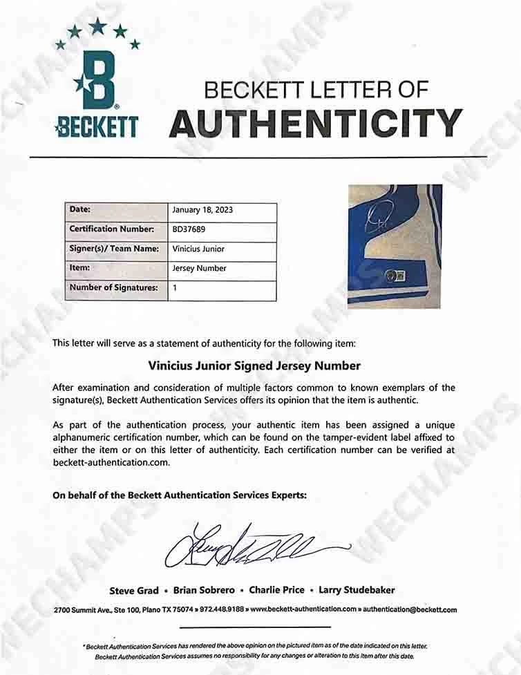 Vinicius JR Signed 2021/22 Real Madrid Jersey (BECKETT) - 7