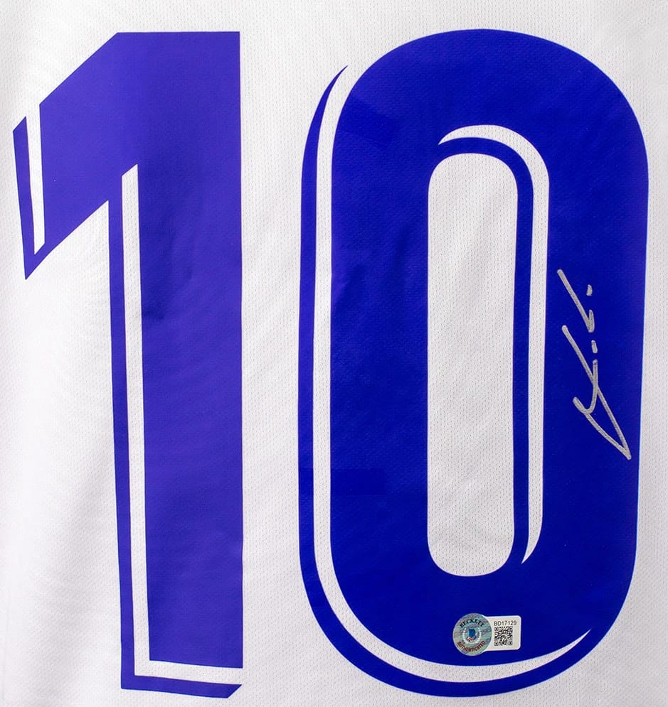 Luka Modrić Signed 2020/21 Real Madrid Jersey (BECKETT) - 5