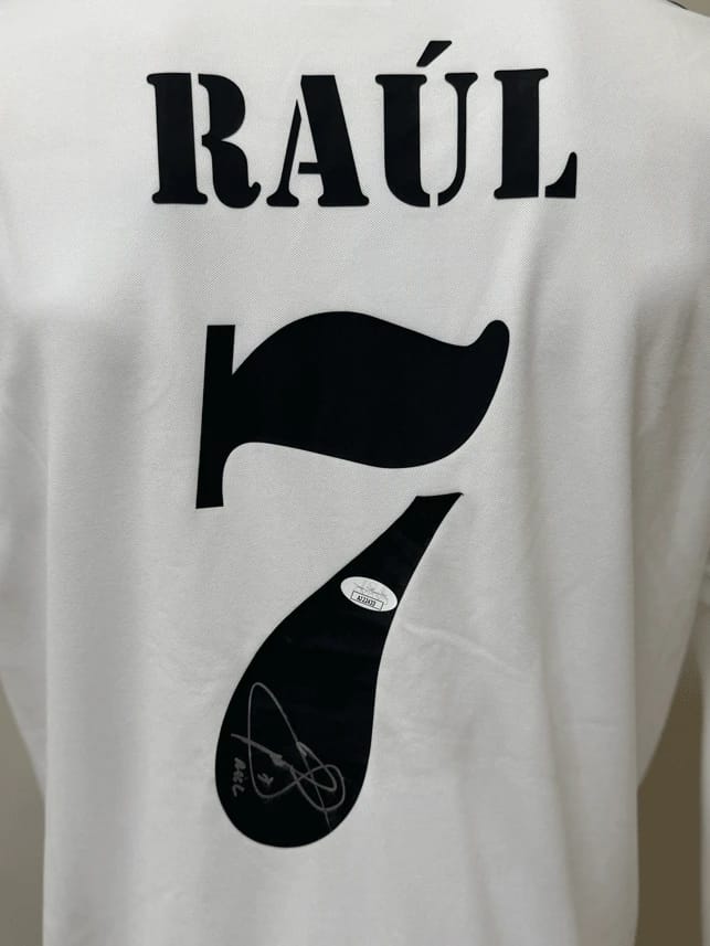 Raul Gonzalez Signed 2002/03 Real Madrid Jersey (JSA) - 5