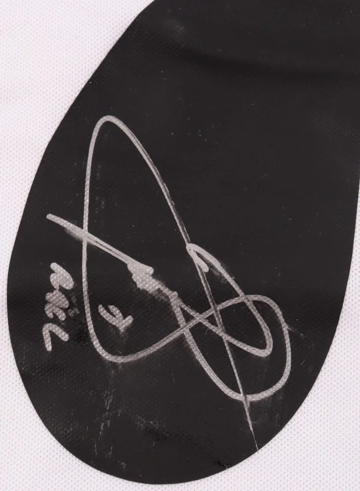 Raul Gonzalez Signed 2002/03 Real Madrid Jersey (JSA) - 7