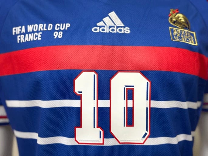 Zidan Signed 1998 France Jersey (BECKETT) - 7