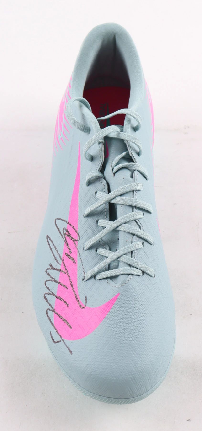 Cristiano Ronaldo Signed soccer boot (beckett) - 4