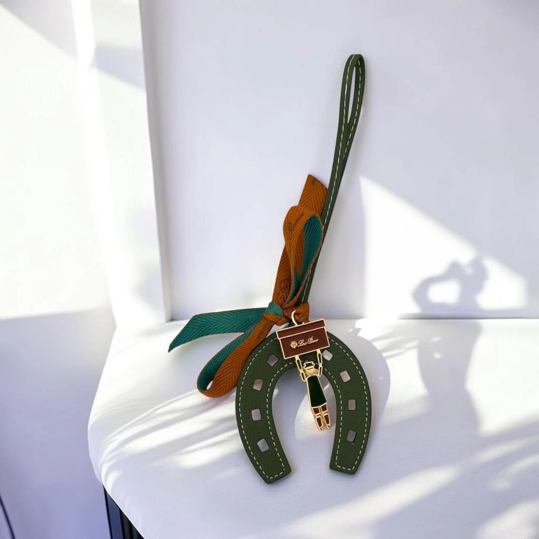 CAVALLE HOOFY - 3