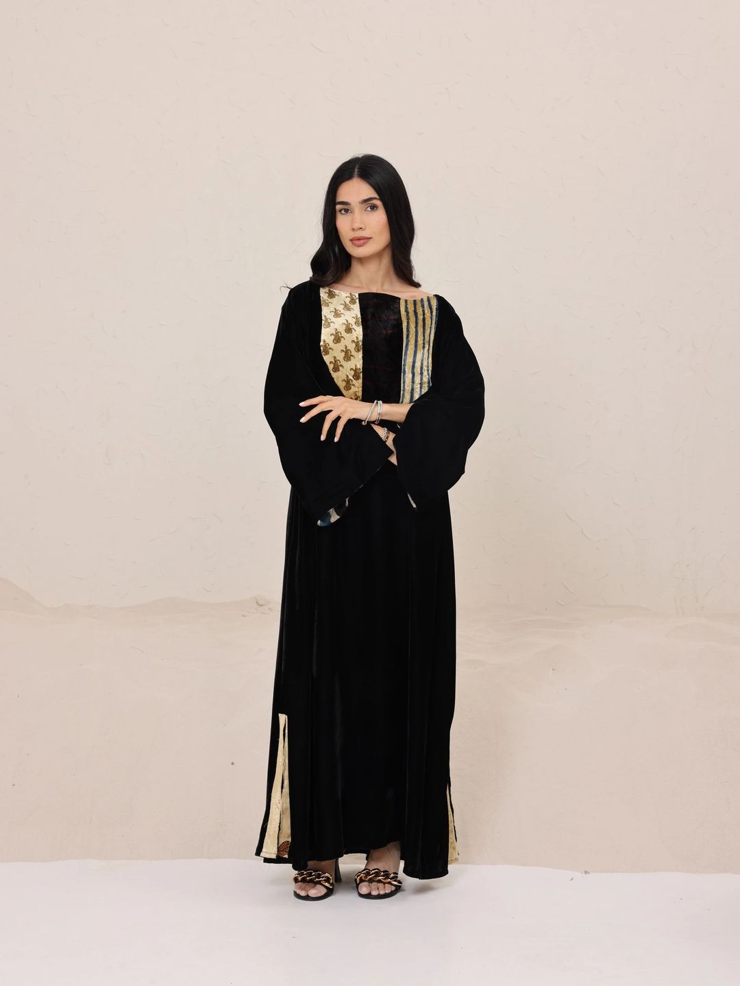 Black Velvet Kaftan B4 - 5