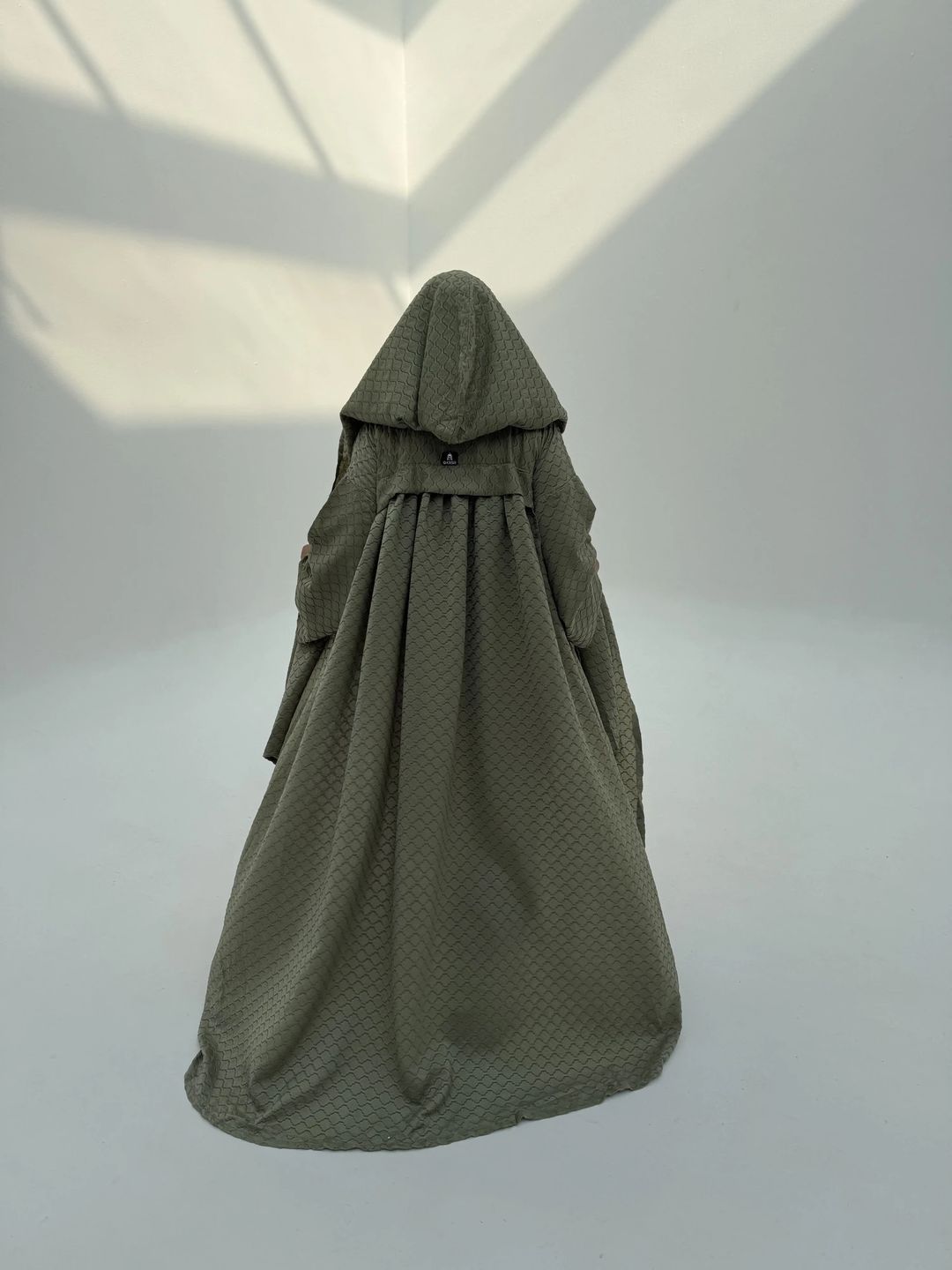 Light Hoodie Abaya H9 - 4