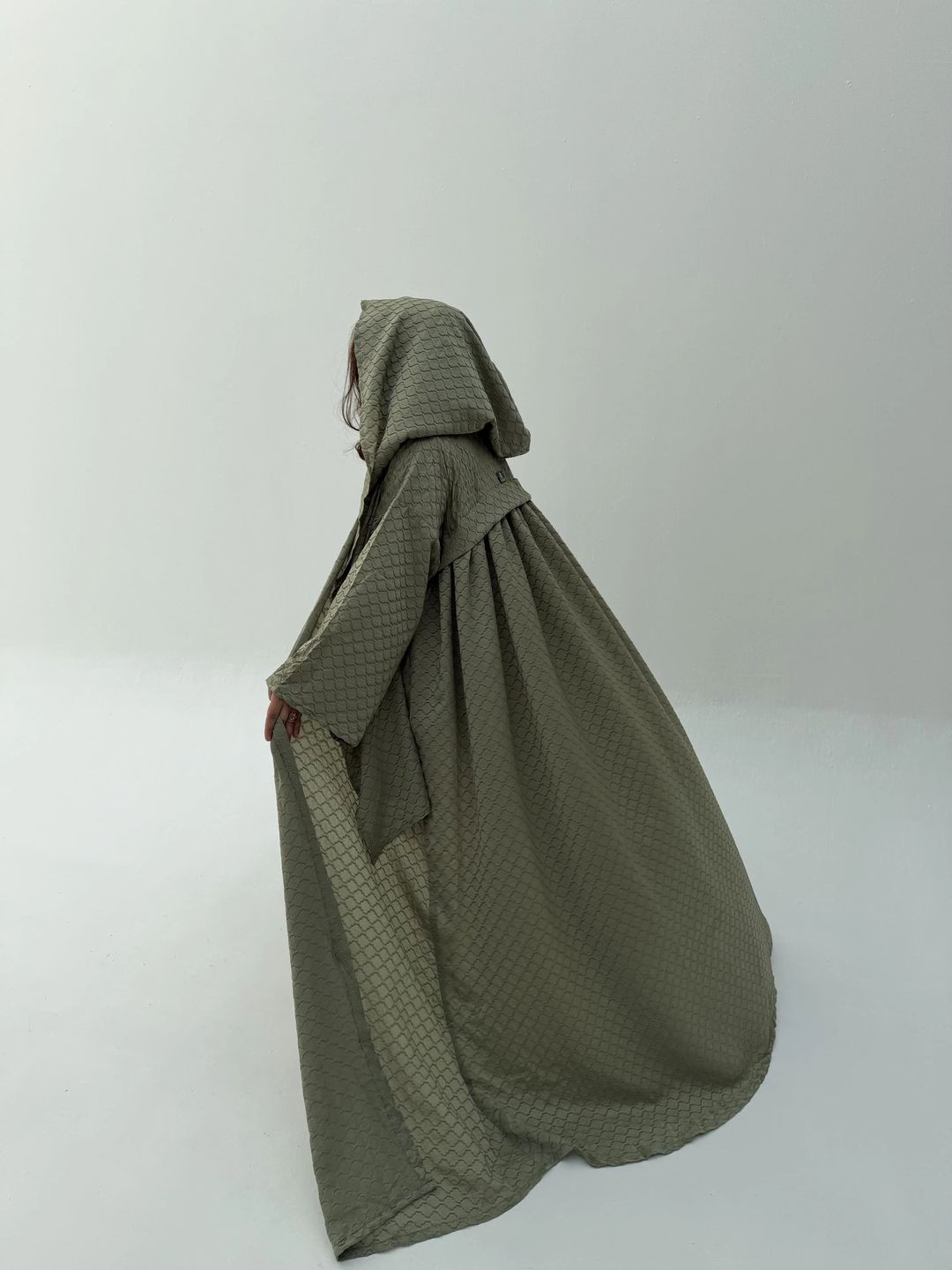 Light Hoodie Abaya H9 - 6