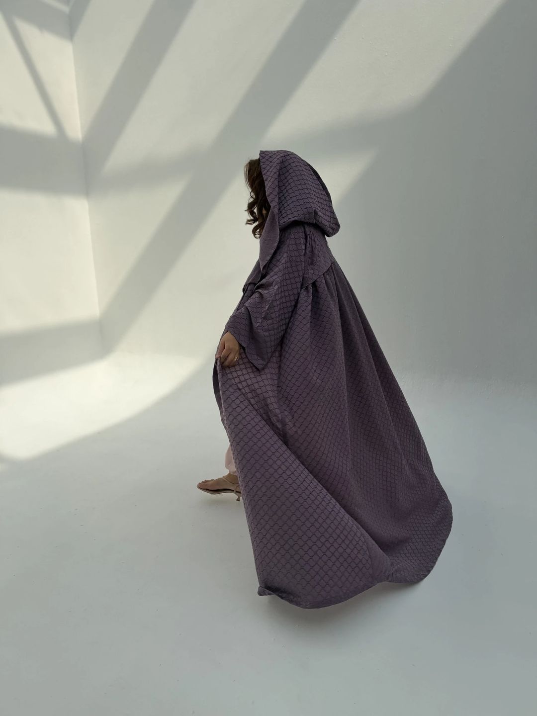 Light Hoodie Abaya H2 - 1